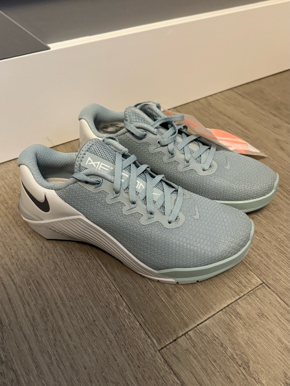 Nike Women’s Metcon 5 Weightlifting/Cross-Training Shoes, New Without Tags